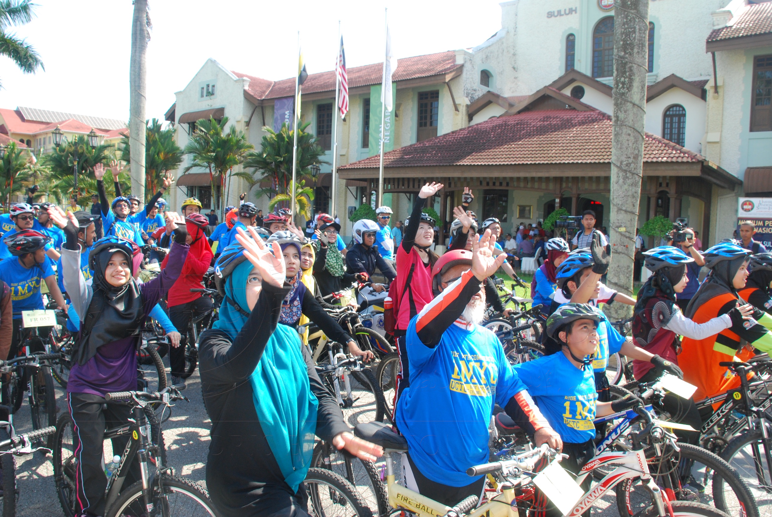 PRO16 11 basikal DSC 0348